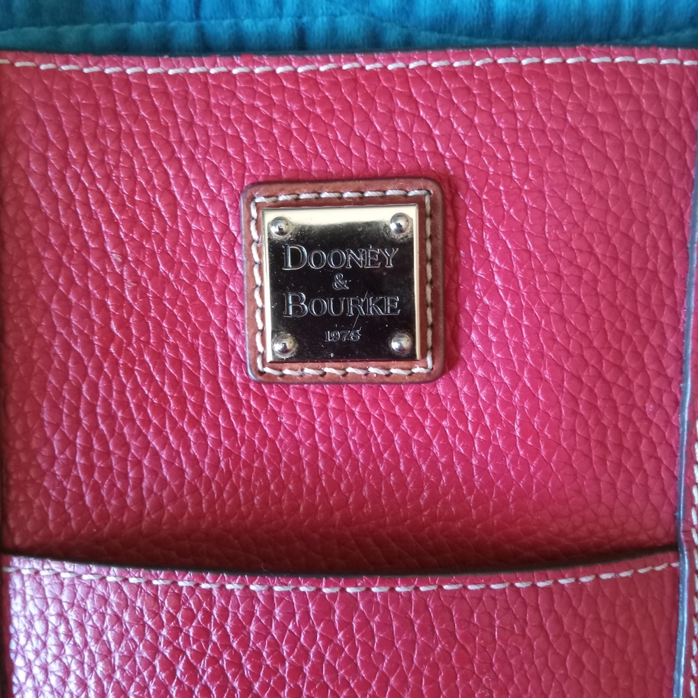 Dooney & Bourke | Lexington Red Pebble Grain Leather Tote Purse Handbag - Picture 9 of 16